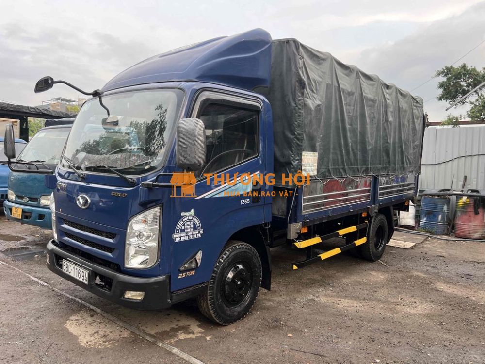 Iz65.tải 2t2.tổng tải 4t990