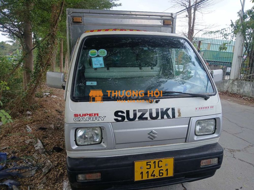 Xe suzuki thung dai,co may lanh.2011