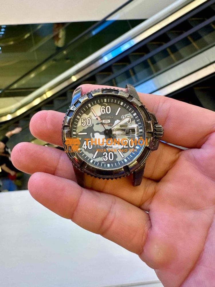 Seiko 5 Automatic Camouflage Dial Watch military