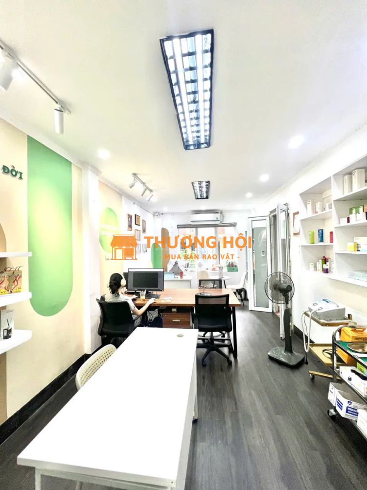 SANG NHƯỢNG MẶT BẰNG VĂN PHÒNG TẠI PHẠM TUẤN TÀI, CẦU GIẤY, HN