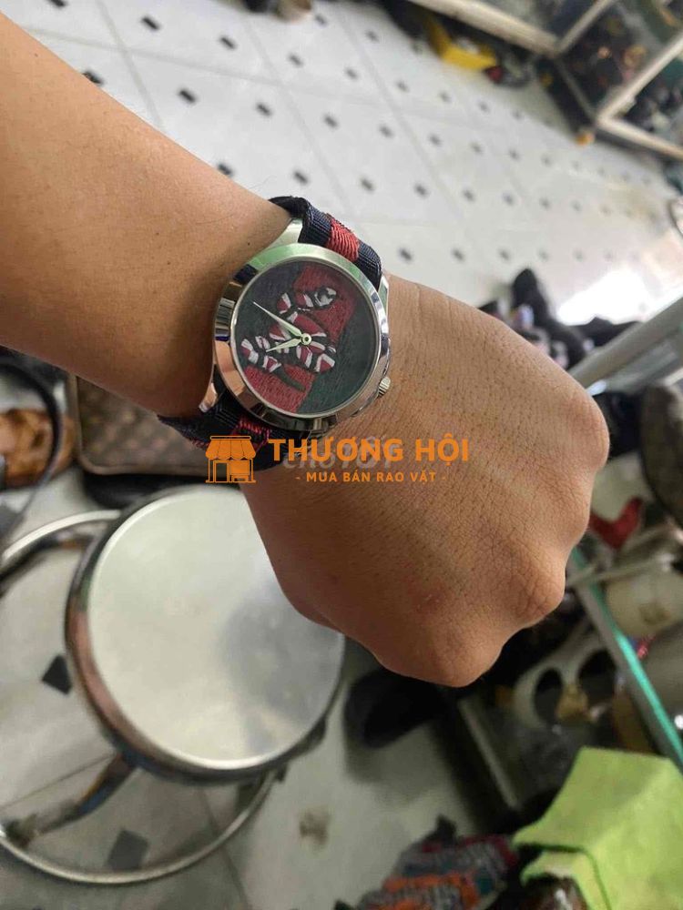 hiệu Gucci Rắn, máy Pin, size 38cm