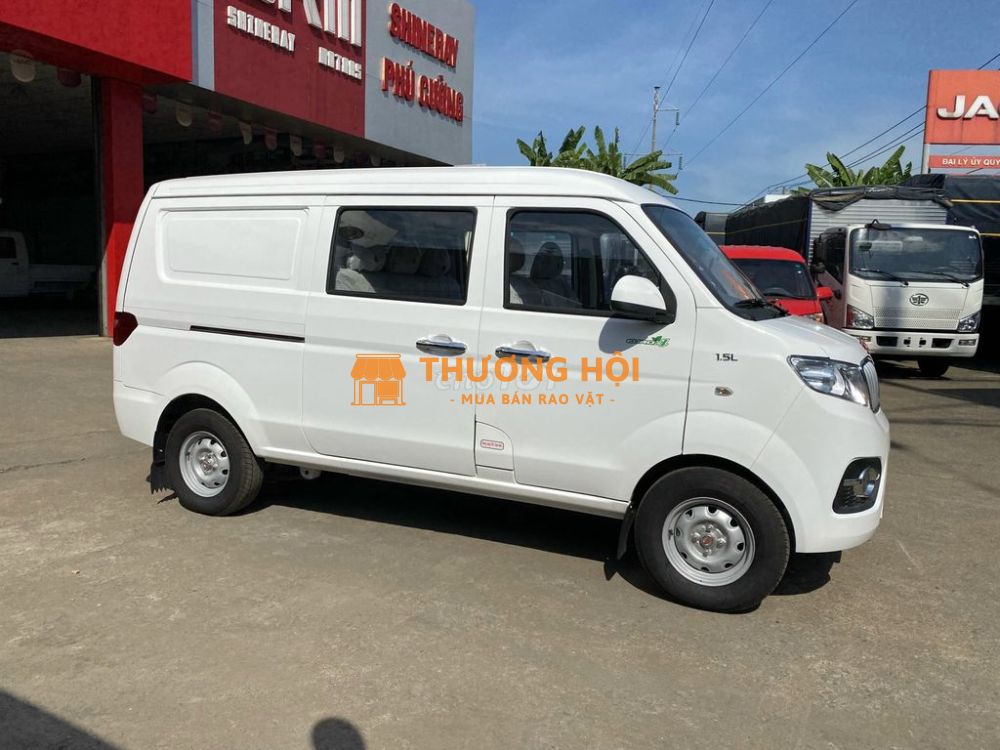 XE TẢI VAN SRM X30i 5 CHỖ VỪA CHỞ HÀNG & CHỞ NGƯỜI