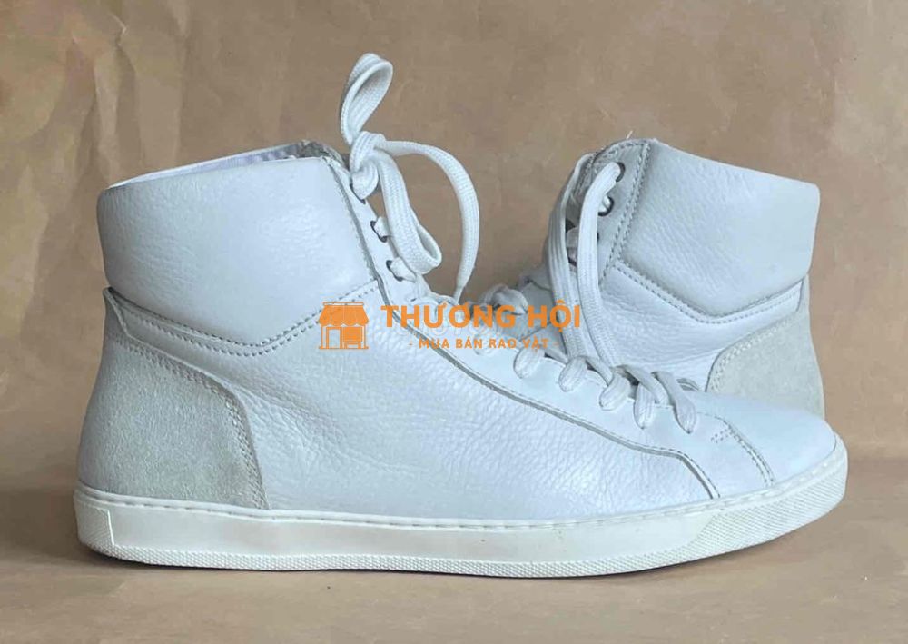 H&M bạch mã hoàng tử Size 43EU / 10US Mới 97%