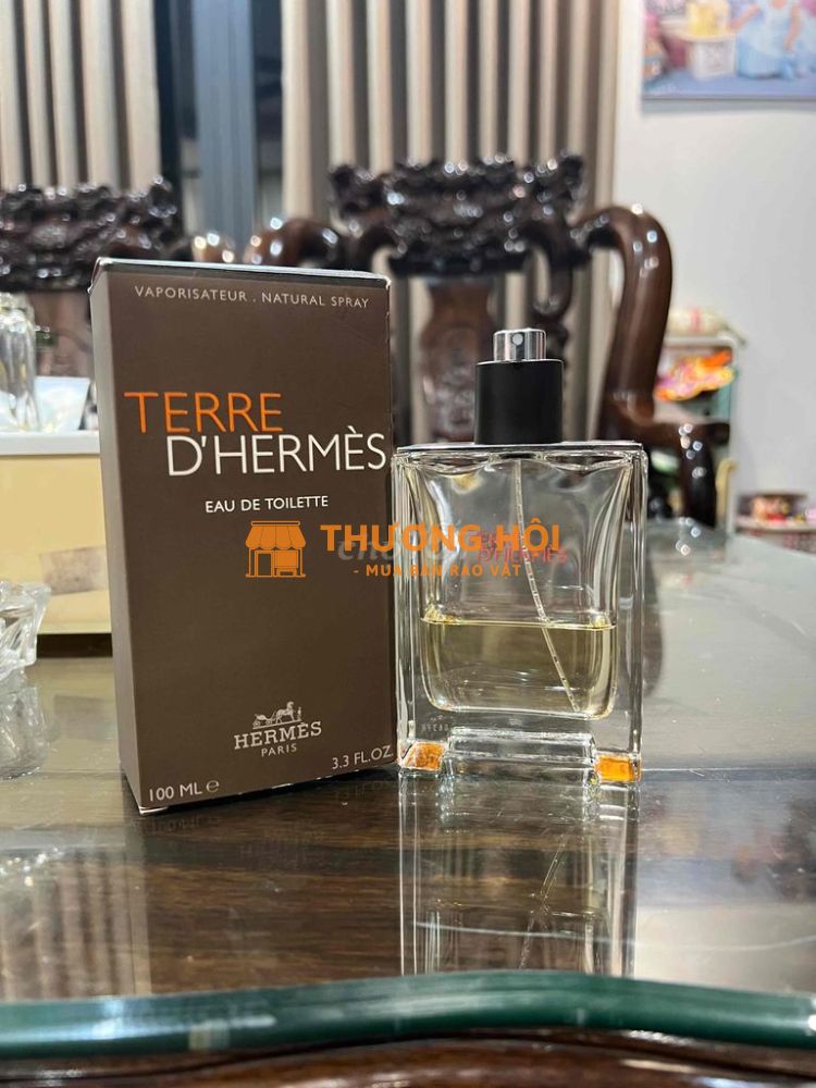 Cần pass chai Terre HM fullbox