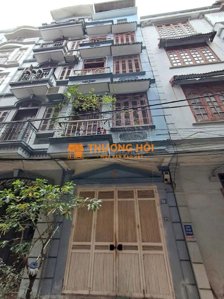 PL HOÀNG VĂN THÁI - NGÕ THÔNG - Ô TÔ VÀO NHÀ - KINH DOANH Dt 106m2 3 tầng mặt tiền. 5.5m Giá 24 tỷ