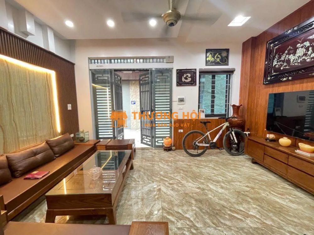 BÁN NHÀ HOÀNG ĐẠO THÀNH 35m x 6 TẦNG GIÁ CHỈ 11 TỶ - Ô TÔ ĐỖ CỬA - KINH DOANH ĐỈNH