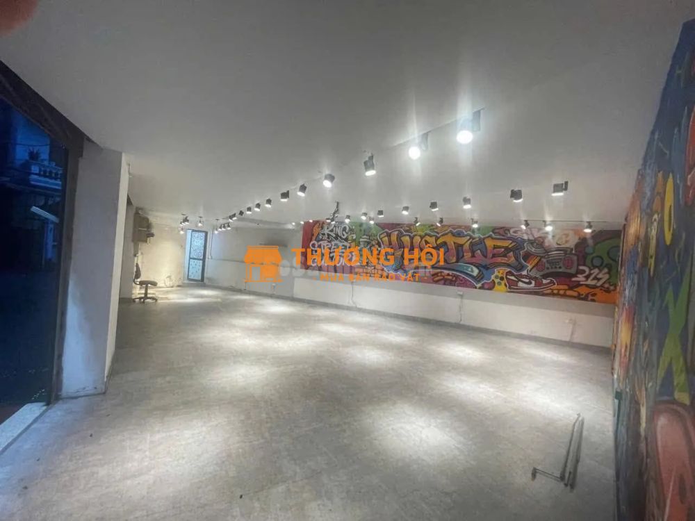 Cho thuê nhà ngõ ô tô Yên Hoà, 85m2, 1 tầng, mặt tiền 15m làm Spa, Văn Phòng, Cà Phê, Salon