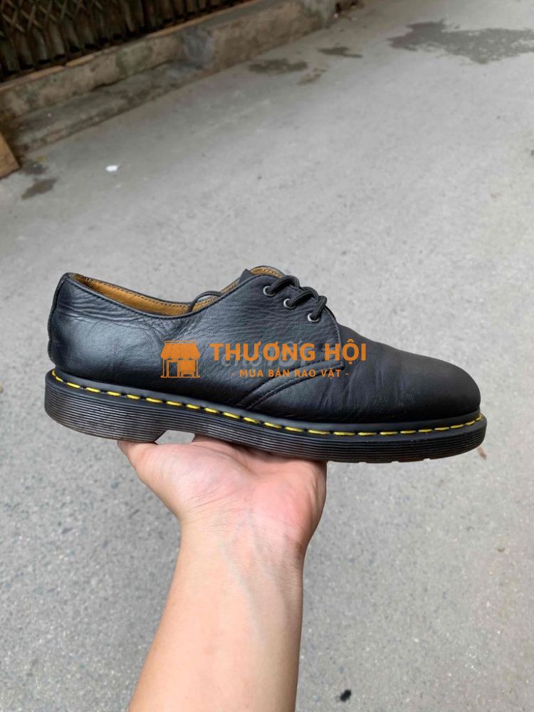 giày drmartens 39