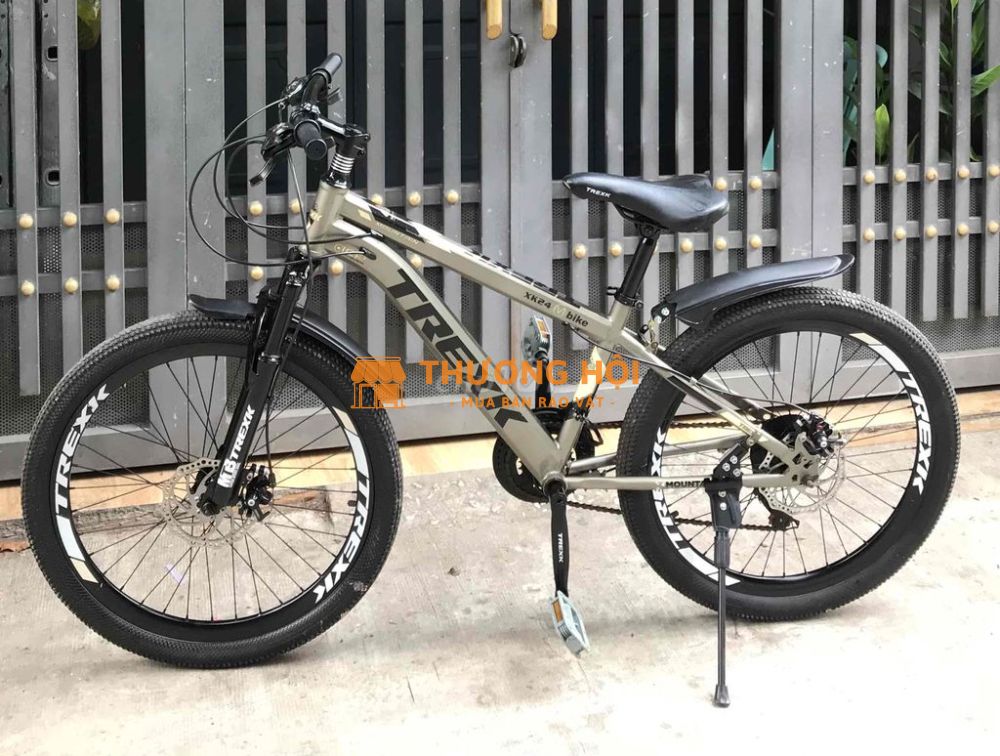 Thanh lý xe đạp bánh 24 inch như hình giá 1tr4 ạ