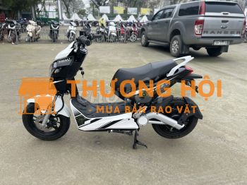 Bán xe máy impes kèm sạc zin + bộ sạc new 100%