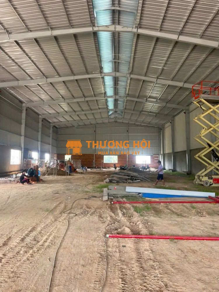 Cho Thuê Xưởng Tân Uyên Bình Dương 48.789m² PCCC Tự Động Giá Tốt 3,2 USD/m². Liên hệ: