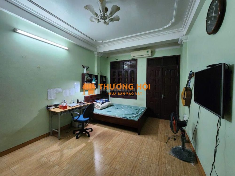 PL HOÀNG VĂN THÁI - NGÕ THÔNG - Ô TÔ VÀO NHÀ - KINH DOANH Dt 106m2 3 tầng mặt tiền. 5.5m Giá 24 tỷ