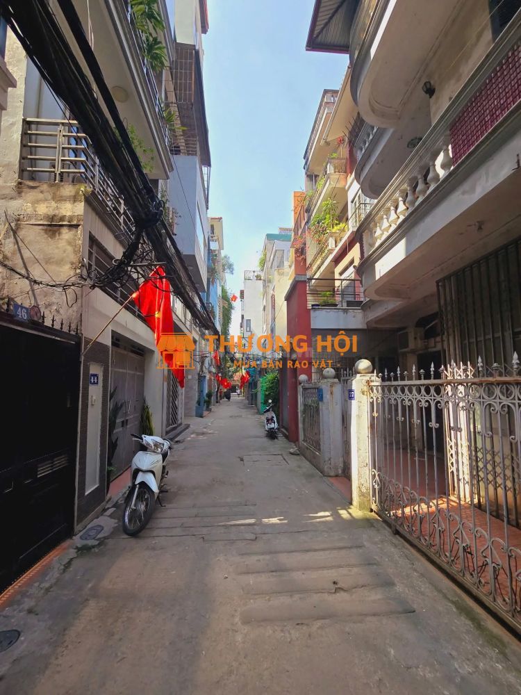 PHÂN LÔ LÁNG HẠ Ô TÔ TRÁNH - KINH DOANH ĐA DẠNG - DT 56m2 5 tầng MT 3.5m Giá 18.9 tỷ