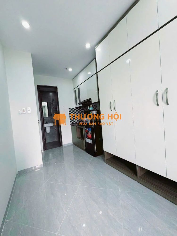bán nhà cầu giấy. 54m, 5 tầng, ô tô vòng quanh đất, xây TVP hay CHDV đỉnh. 22 tỉ