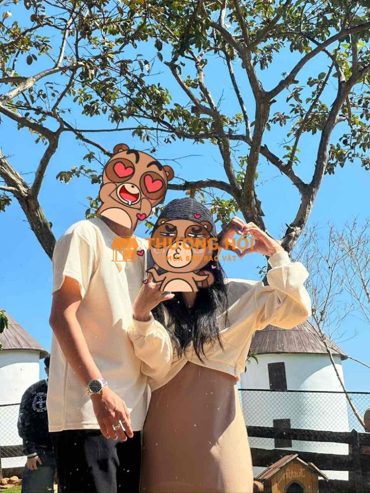 Thanh lý đồ couple áo nam và đầm nữ kèm áo ngoài