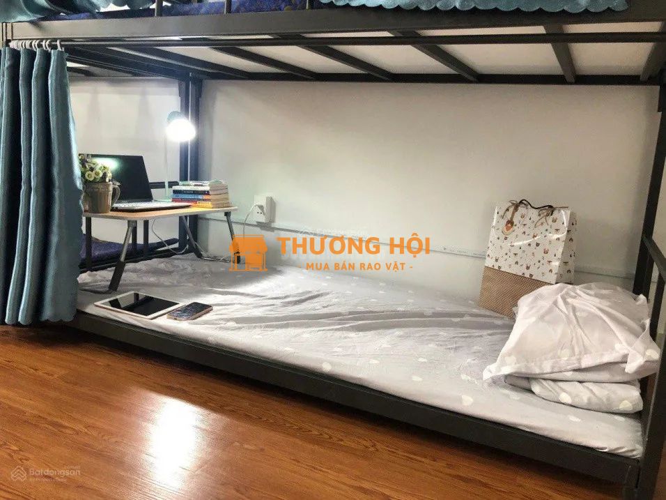 Phòng trọ ký túc xá quận 10 giá rẻ chỉ 950k/tháng bao trọn gói free điện nước, máy lạnh, quạt