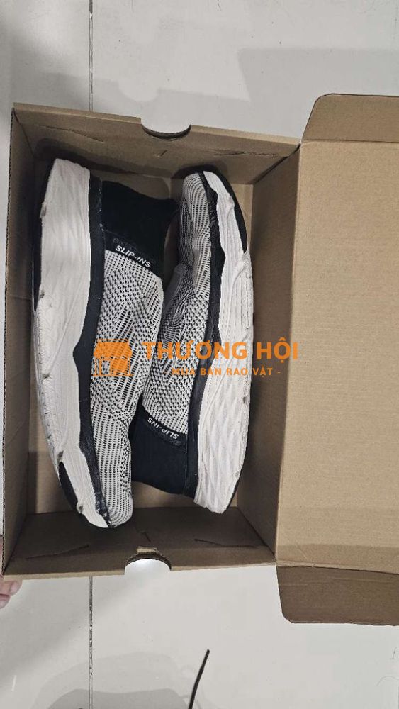 Thanh lý giầy sketcher size 41