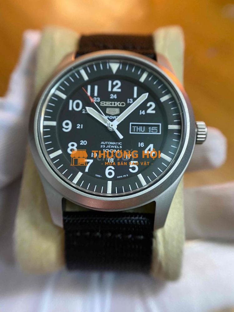 seiko quân đội size 42 đen automatic