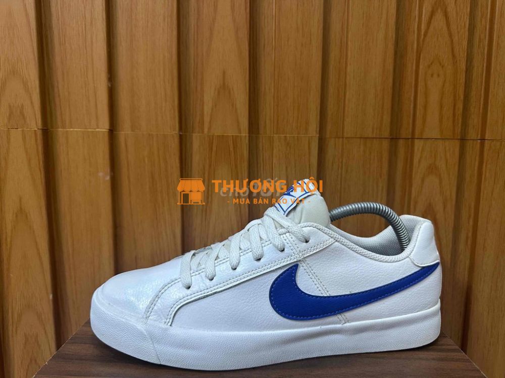 Giày Nike chính hãng size 41 độ mới cao, Form đẹp
