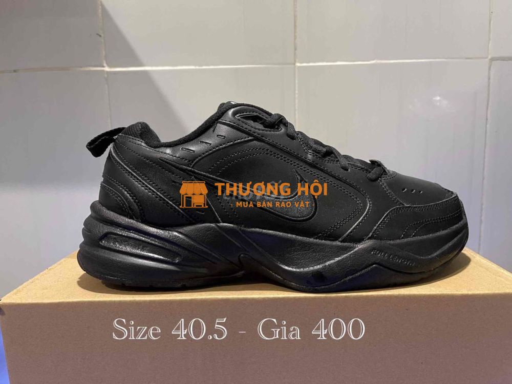 giày Nike Air Monarch full đen - size 40.5