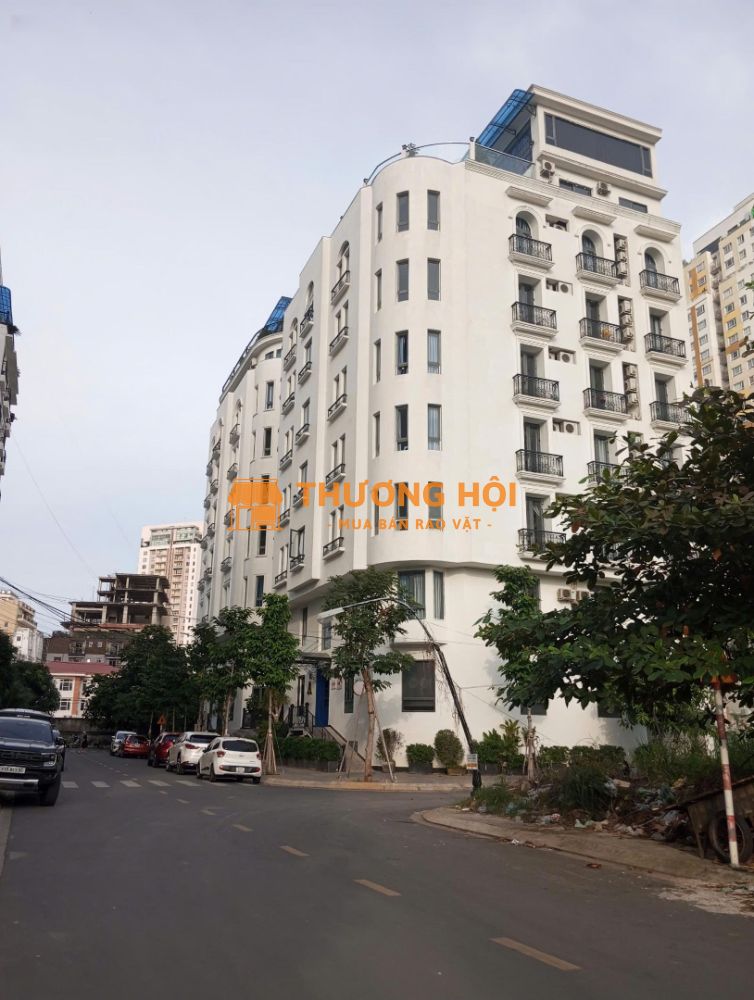 Bán Lô Đấtmặt Tiềnngay Đường Nguyễn Văn Hưởng, Thảo Điền, Quận 2. Dt: 15 X 21M (Cn: 320M2). Giá: 49 Tỷ