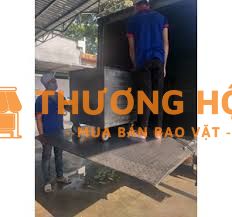 Tài xế suất ăn công nghiệp
