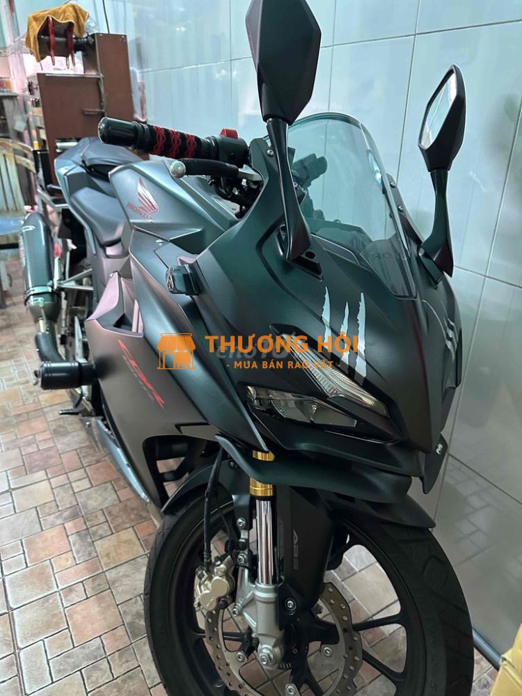 Xe CBR 150R - Đen Xám 2022