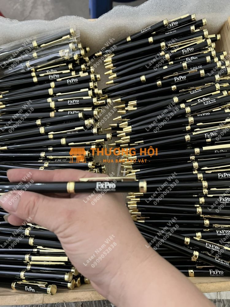KHẮC LASER BÚT VIẾT – NHỎ GỌN, SANG TRỌNG, CÁ NHÂN HÓA - LASER NAM VIỆT