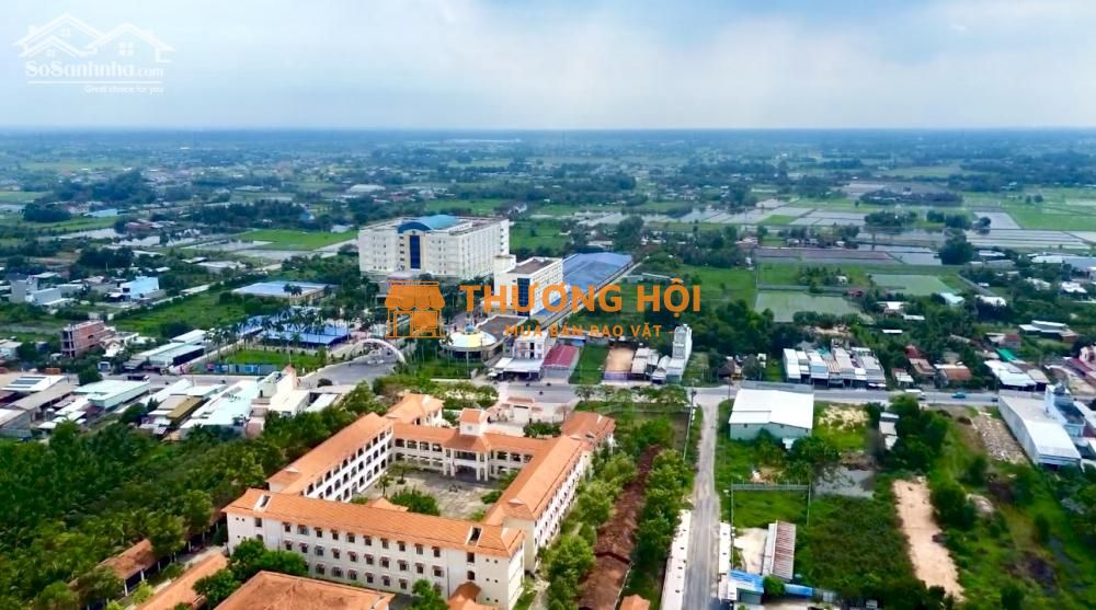 Ra nhanh 02 cặp nền 160m2 cách TTPT Hậu Nghĩa 50m, full thổ cư sổ hổng riêng từng nền