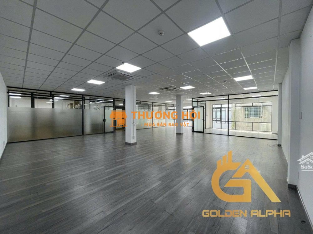 Văn Phòng Đẹp Trung Tâm Bình Thạnh Gần Ngã Tư Hàng Xanh, Vị Trí Giao Thông Đắc Địa. Liên Hệ: 0924120641
