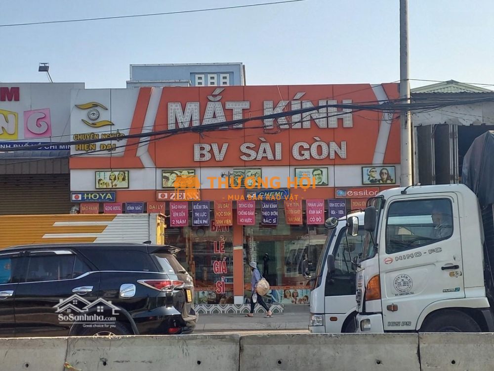 Bán Nhà Mặt Phố Đường Tỉnh Lộ 10, Bình Chánh, 9,8 Tỷ, 206M2, Vị Trí Ngay Đèn Xanh Đèn Đỏ.