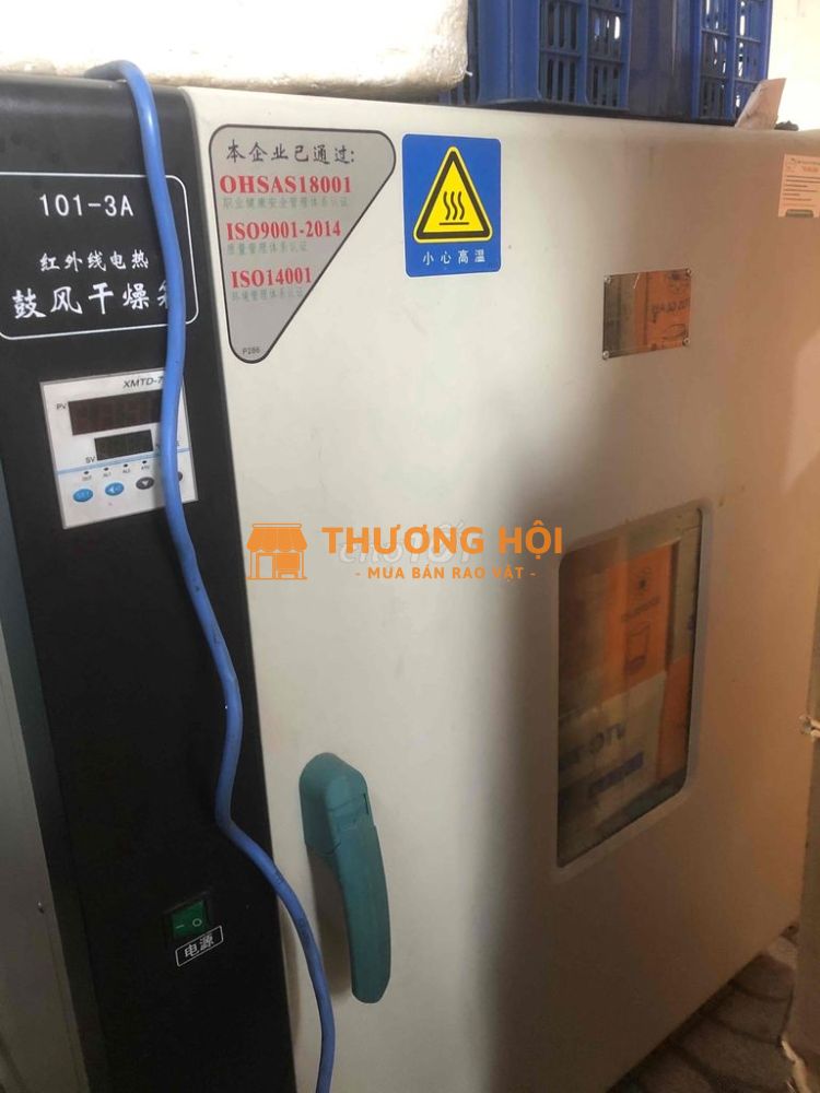 Tủ hấp đèn Ô tô