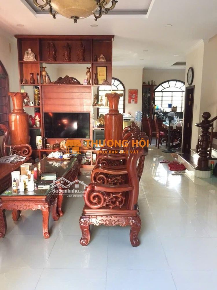 Bán Gấp Biệt Thự Tại Đường 816 Nguyễn Duy Trinh, Giá Bán 34 Tỷ/ Diện Tích: 459M2, 5 Phòng Ngủ 6Wc