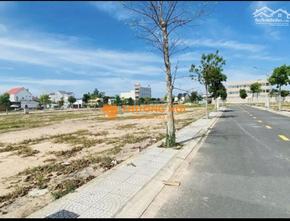 Cực Rẻ Đất Nền Đầu Tư Nằm Ngay Trung Tâm Thủ Đức,Long Trường,Quận 9, Sổ Sẵn, Giá Chỉ 2.9 Tỷ,Tc 100%
