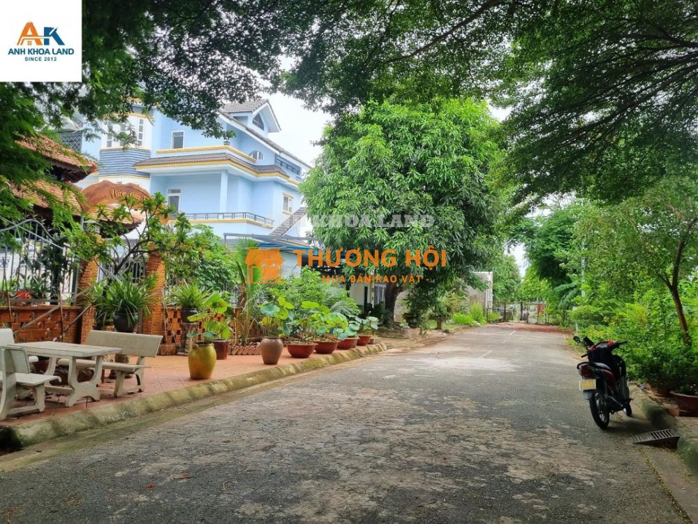 Bán Đất Biệt Thự Công Viên Cây Xanh Liên Phường 156M2, Phước Long B, Quận 9, 12,2 Tỷ