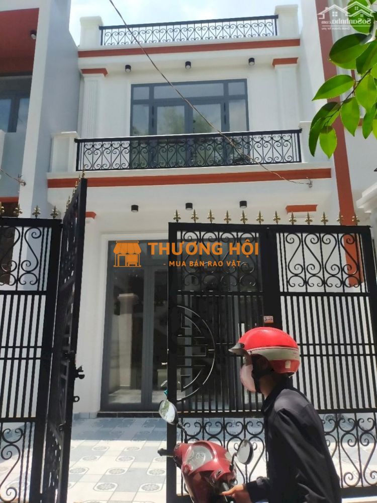 Cần Bán Gấp Nhà Bờ Kinh T14, Bình Chánh, 102m2, Giá 2,75 Tỷ