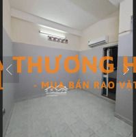 Cho Thuê Phòng Có Máy Lạnh - Wc Riêng, 17m2 Trung Tâm Q10 Giá 2,9 Chẹo/tháng