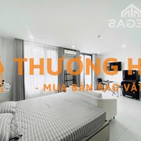 Trống Lại Siêu Phẩm Nội Thất Hiện đại Ban Công Thoáng Mát đường Tô Hiến Thành Quận 10