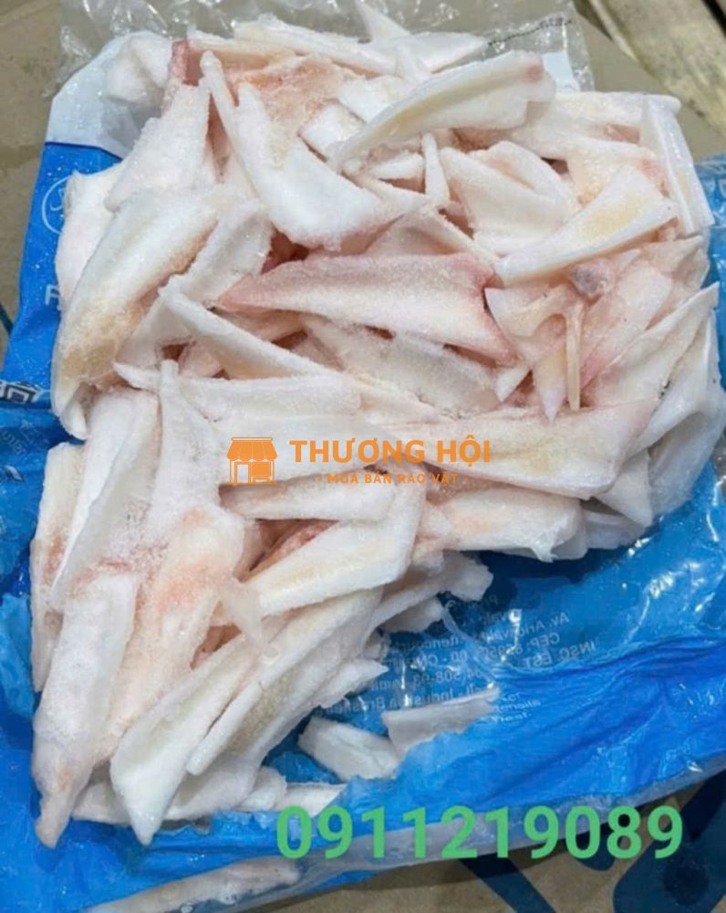 Sụn Ức Gà Đông Lạnh Nhập Khẩu – Món Ngon Không Thể Thiếu Cho Quán Nhậu