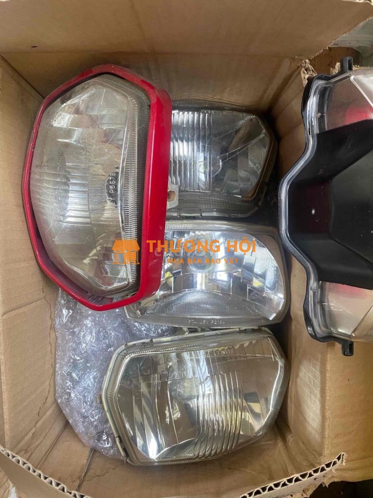 Lô đèn xe máy nhiều dòng