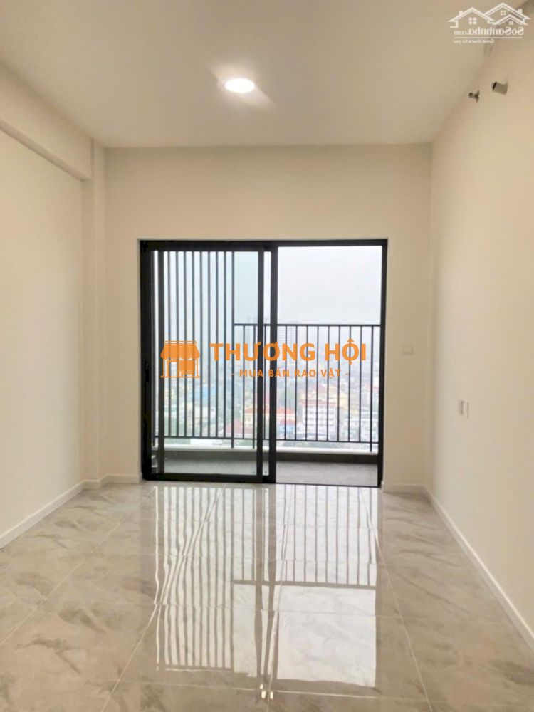 Bán Gấp Căn Hộ Ngay Sau Lưng Bến Xe Miền Tây , Tầng Cao , View Công Viên .