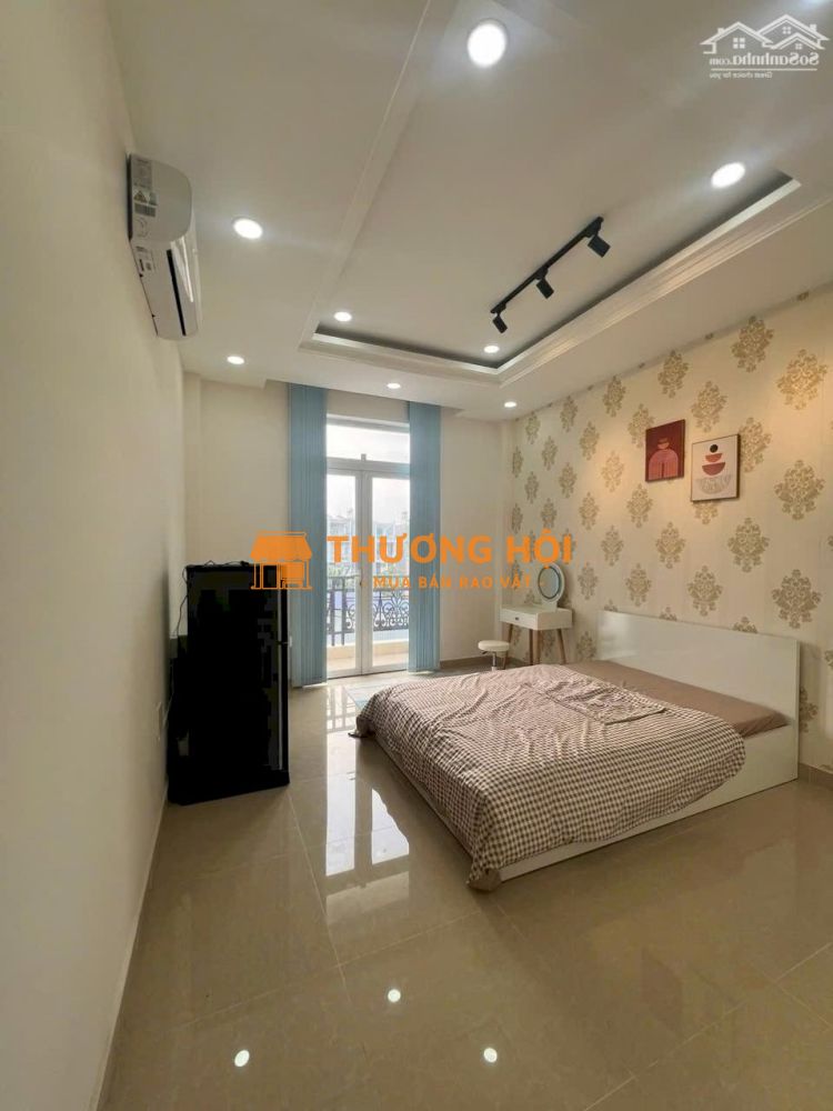 Cho Thuê Phòng Ban Công Bình Thạnh Gần Đh Văn Lang
