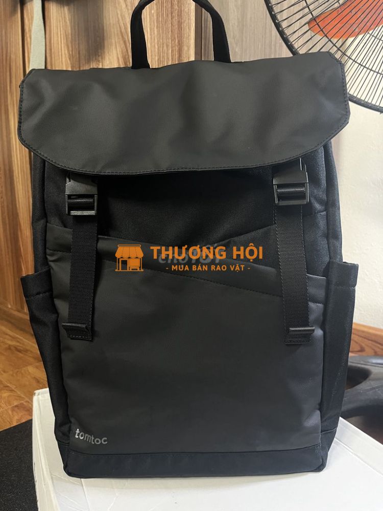 Balo Tomtoc (Usa) Slash Flip Rucksack 18L