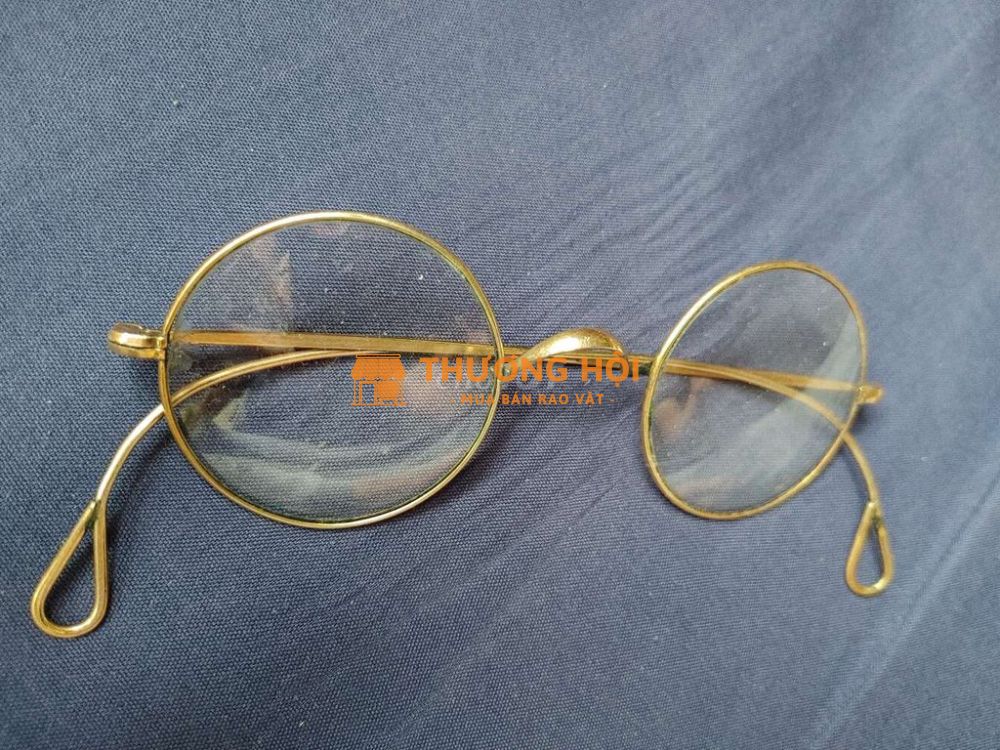 Không dùng nữa thanh lý kính cổ cho bác nào ở HN
