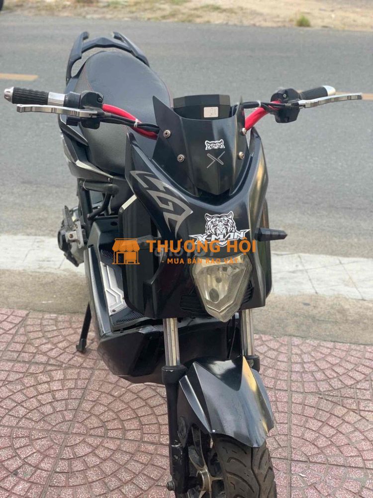 bán xe điện xmen còn rất mới, đi rất êm. có bh