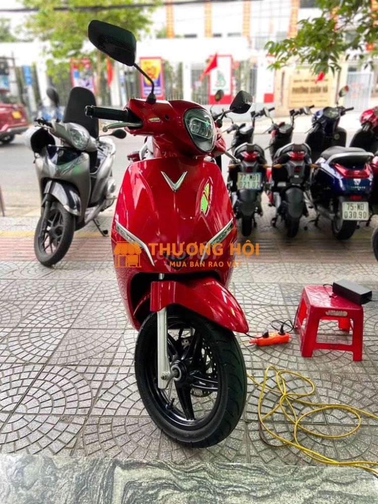 feliz chạy 6 bình ắc quy chưa đăng ký biển số