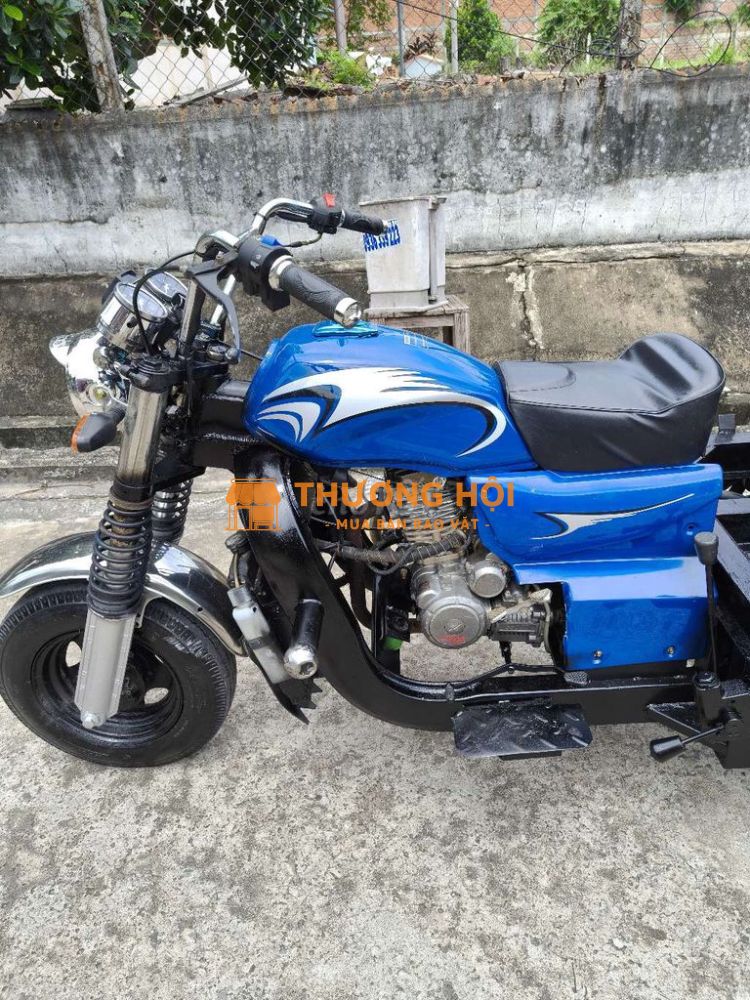 Xe có ben, đặc thùng inoxx, máy 200 bao mạnh