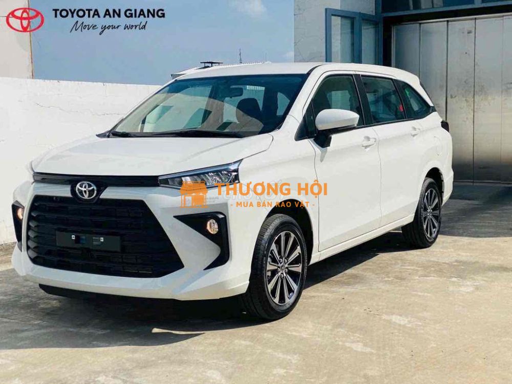Toyota Avanza Premio 2025