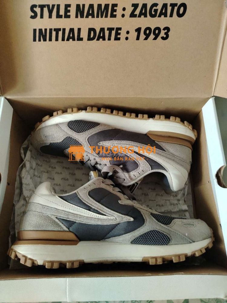 Giày Fila size 41