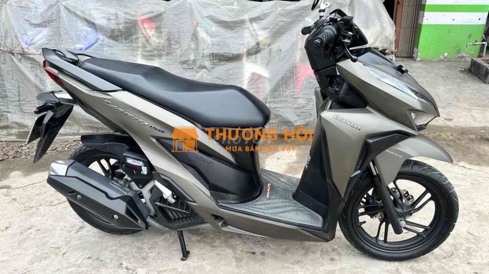Vario 150 vàng cát 2019 70443 ( hỗ trợ góp )